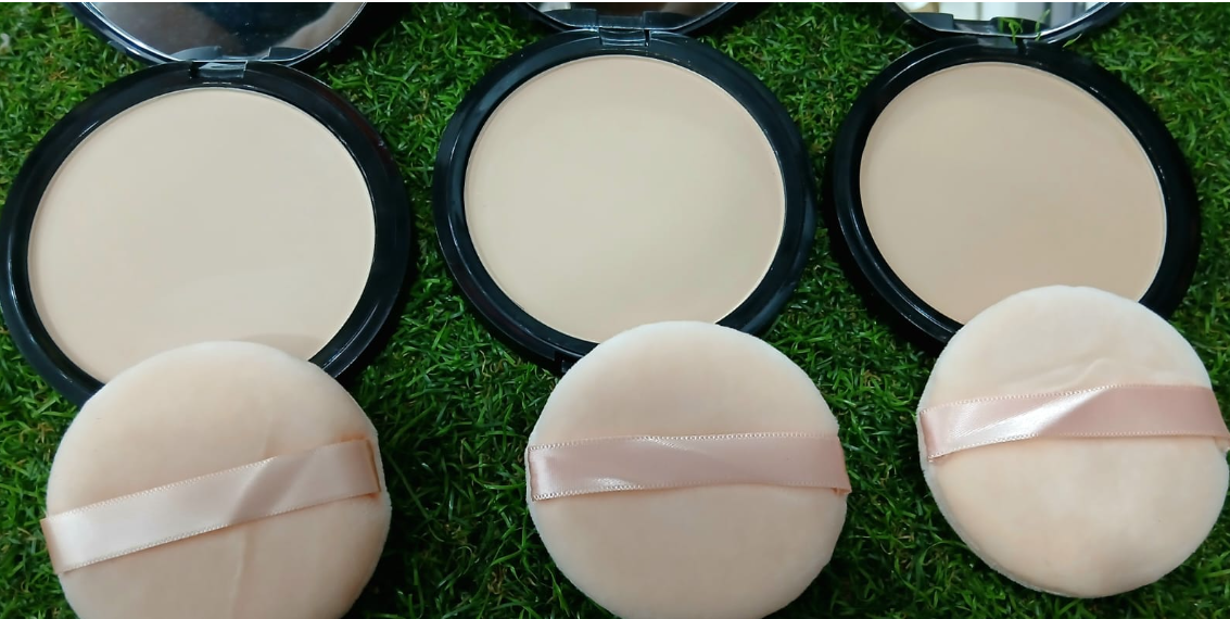 GOLDEN ROSE MINERAL FACE POWDER - Image 4